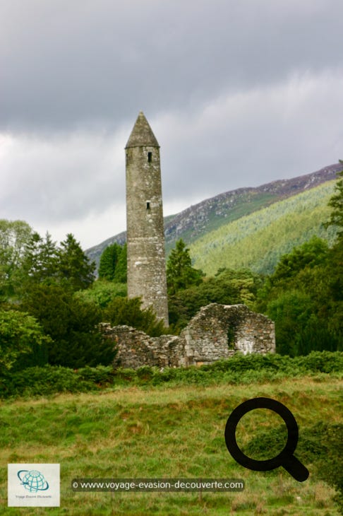 Le village se trouve sur le site d'un ancien monastère dans le comté de Wicklow. Il a été établi au VIe siècle par Saint Kevin, un prêtre ermite, et détruit par les Anglais en 1398.