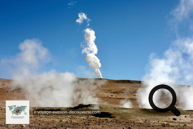 C’est un champ de geysers qui se situe au Sud de la Laguna Colorada. La zone est caractérisée par une importante activité géothermique avec de nombreux geysers, fumerolles et mares de boue.