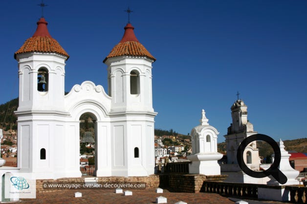 Fondé en 1795, il témoigne du pouvoir de l’église Catholique au sein de la société de l’époque. De style néoclassique, il a été en grande partie construit grâce à des pierres extraites des carrières du mont Churuquella. 