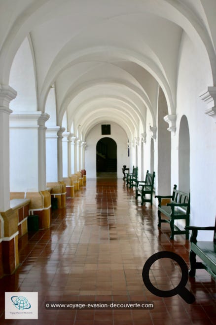 Fondé en 1795, il témoigne du pouvoir de l’église Catholique au sein de la société de l’époque. De style néoclassique, il a été en grande partie construit grâce à des pierres extraites des carrières du mont Churuquella. 