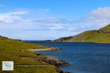 Le Lac Sørvágsvatn sur l'Île de Vágar