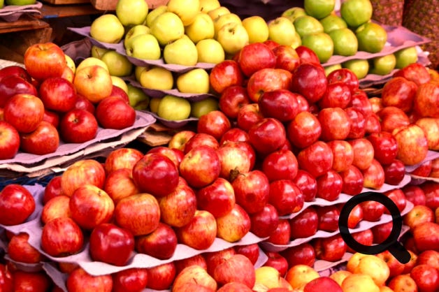 C’est un marché spécial de fruits et de légumes. C’est un vrai délice pour les yeux et les papilles. Un marché de rue authentique où l’on trouve toutes sortes de fruits classiques et exotiques. 