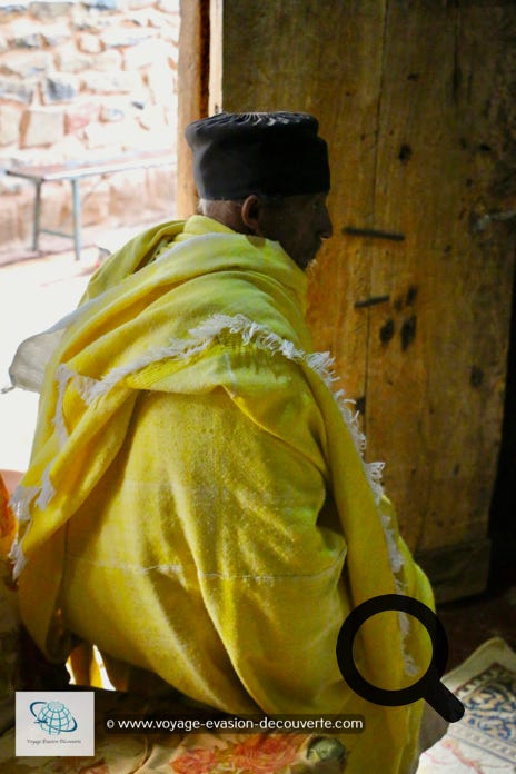 C'est une ancienne et très célèbre église orthodoxe située sur une colline à la limite Nord de Gondar. On a longtemps pensé que l'église fut édifiée sous le règne de l'empereur Iyasou Ier et consacrée en 1694, date à partir de laquelle elle n'aurait subi aucun changement artistique et architectural.