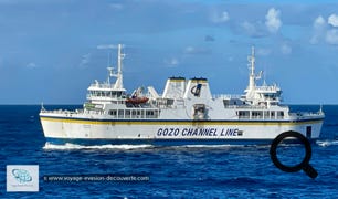 Pour aller de Malte à Gozo ou encore à Comino, ils sont indispensables. Que vous  une voiture ou que vous soyez à pied, c'est un transport rapide et régulier idéal pour passer d'île en île. 