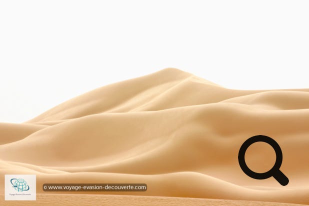 Mer de dunes aux couleurs exceptionnelles changeantes au fils des heures… passant de l’ocre à l’ambre, puis à l’orange. Une vraie splendeur !