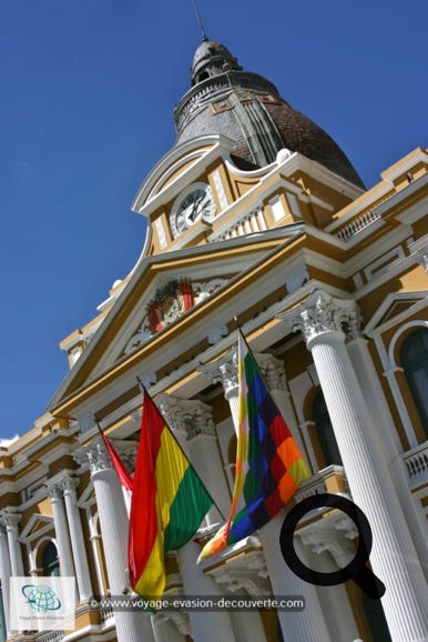 Ce palais du Gouvernement de style néo-classique a été construit au milieu du XIXe siècle. Il a été la résidence officielle du président Bolivien jusqu’en 2018 puis reconverti en musée.