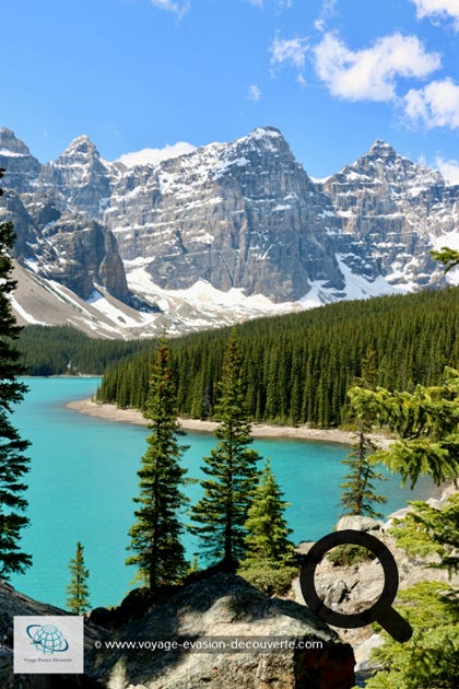 Le lac Moraine est un lac glaciaire situé dans le Parc national de Banff. Il se trouve dans la Ten Peaks Valley, à 14 km du village de Lake Louise et à une altitude d'environ 1 885 mètres. 