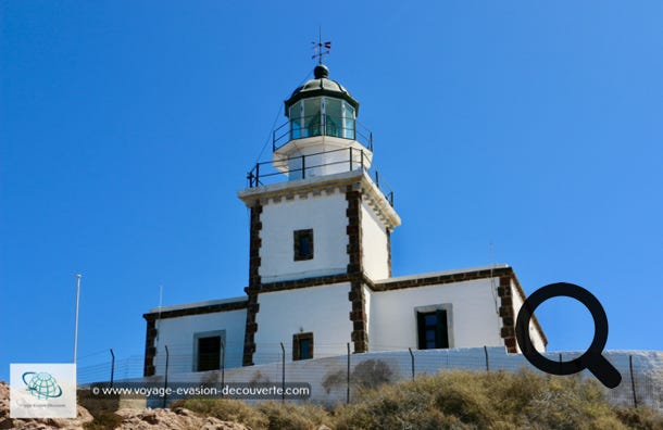 Sans aucun doute l’un des lieux incontournable à découvrir lors de votre venue sur l’île de Santorini. C’est l’un des plus anciens phares de Grèce, il a été construit en 1882 par une société française. 