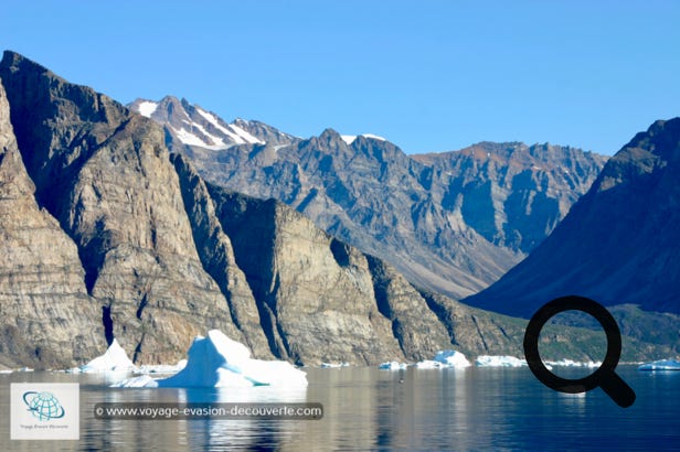 À mes yeux, c’est un des plus beaux fjords du Groenland que j’ai pu voir. Il est majestueux, impressionnant et grandiose. Ce chenal de 40 km nous offre une belle vision de l’histoire sauvage qui a su façonner le Groenland depuis des millions d’années faisant de ce lieu un merveilleux livre sur la mémoire de cette terre. 
