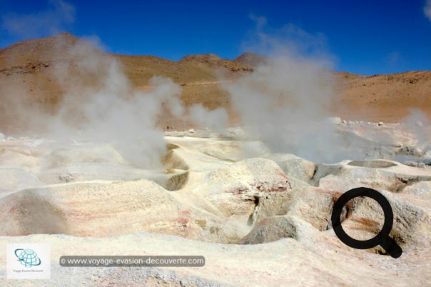C’est un champ de geysers qui se situe au Sud de la Laguna Colorada. La zone est caractérisée par une importante activité géothermique avec de nombreux geysers, fumerolles et mares de boue.