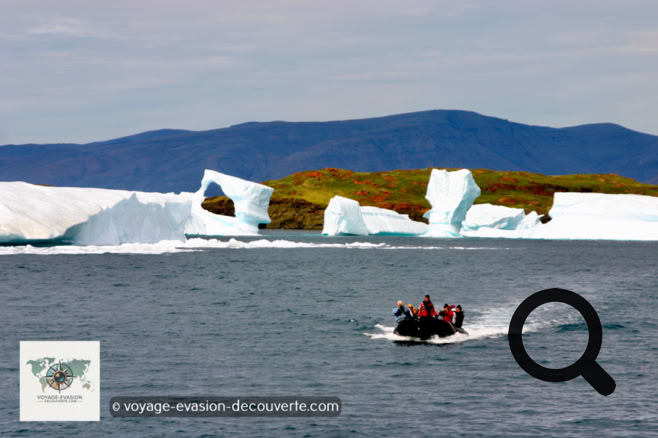 Ce sont un petit groupe de trois îles relativement plates face à l’île de Igdlorssuit. Des milliers d’oiseaux migrateurs viennent nicher ici l’été pendant la période de nidification.    
